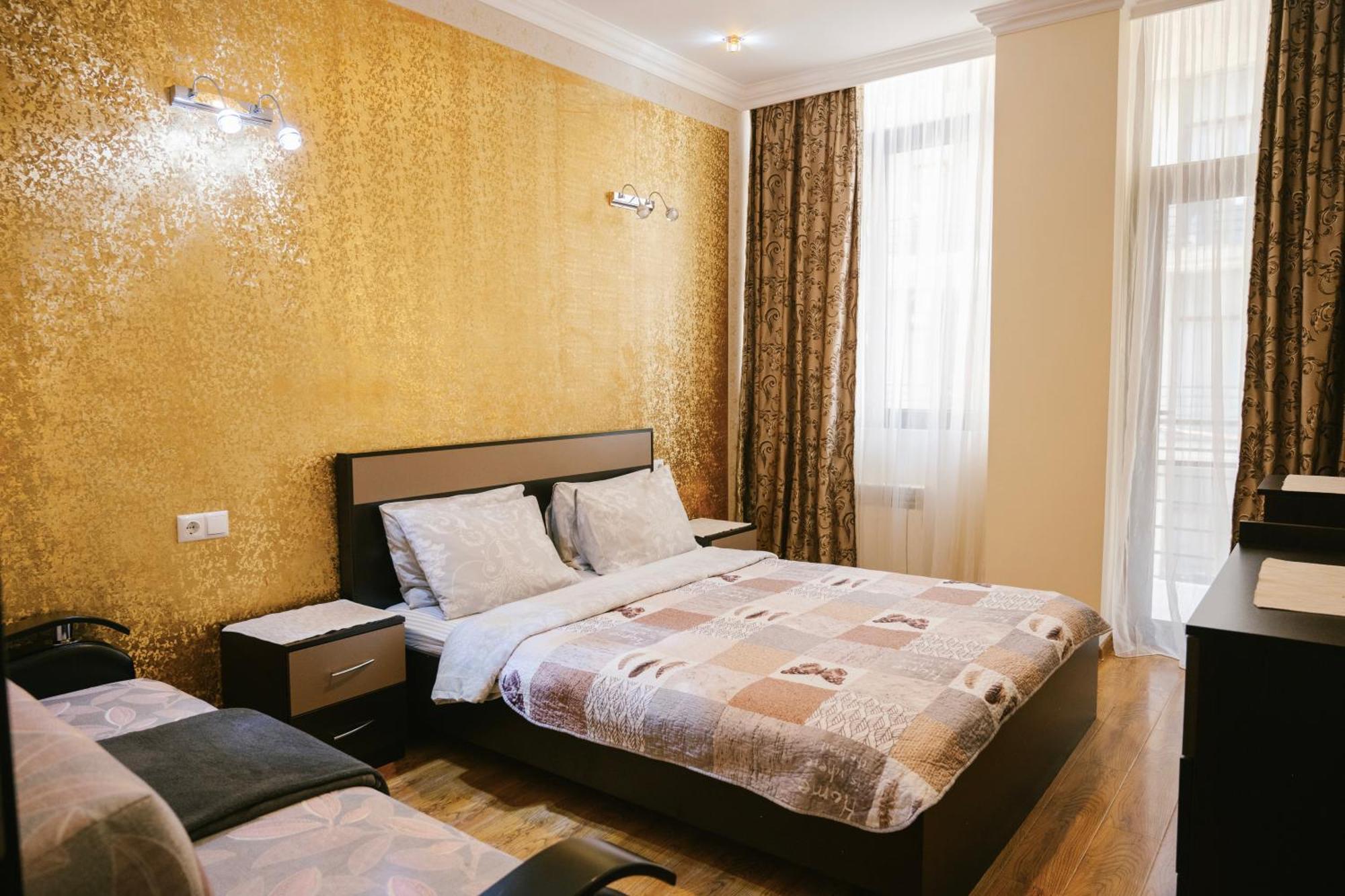 Ekaterine'S Apartments Batumi Eksteriør bilde