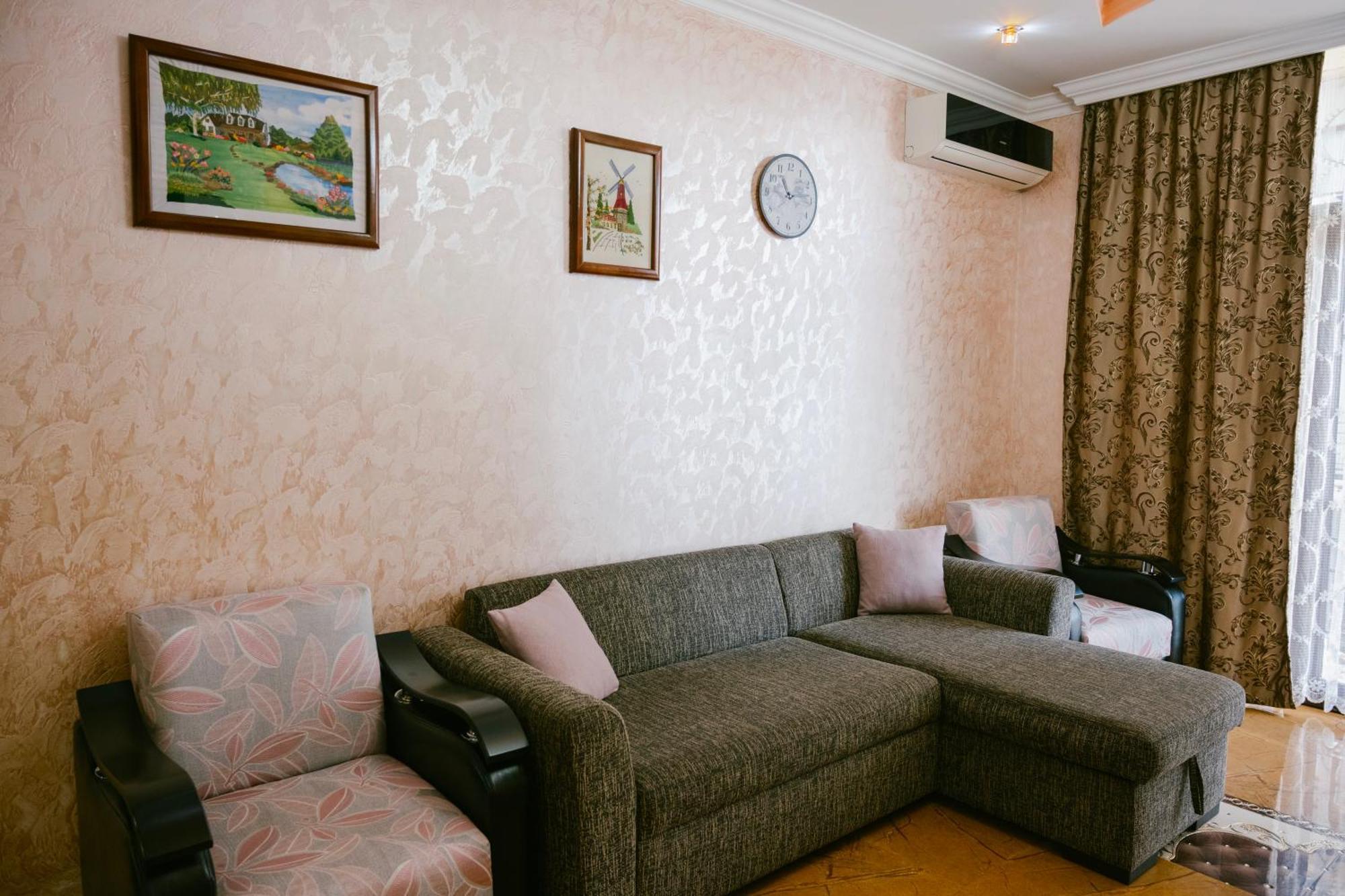 Ekaterine'S Apartments Batumi Rom bilde